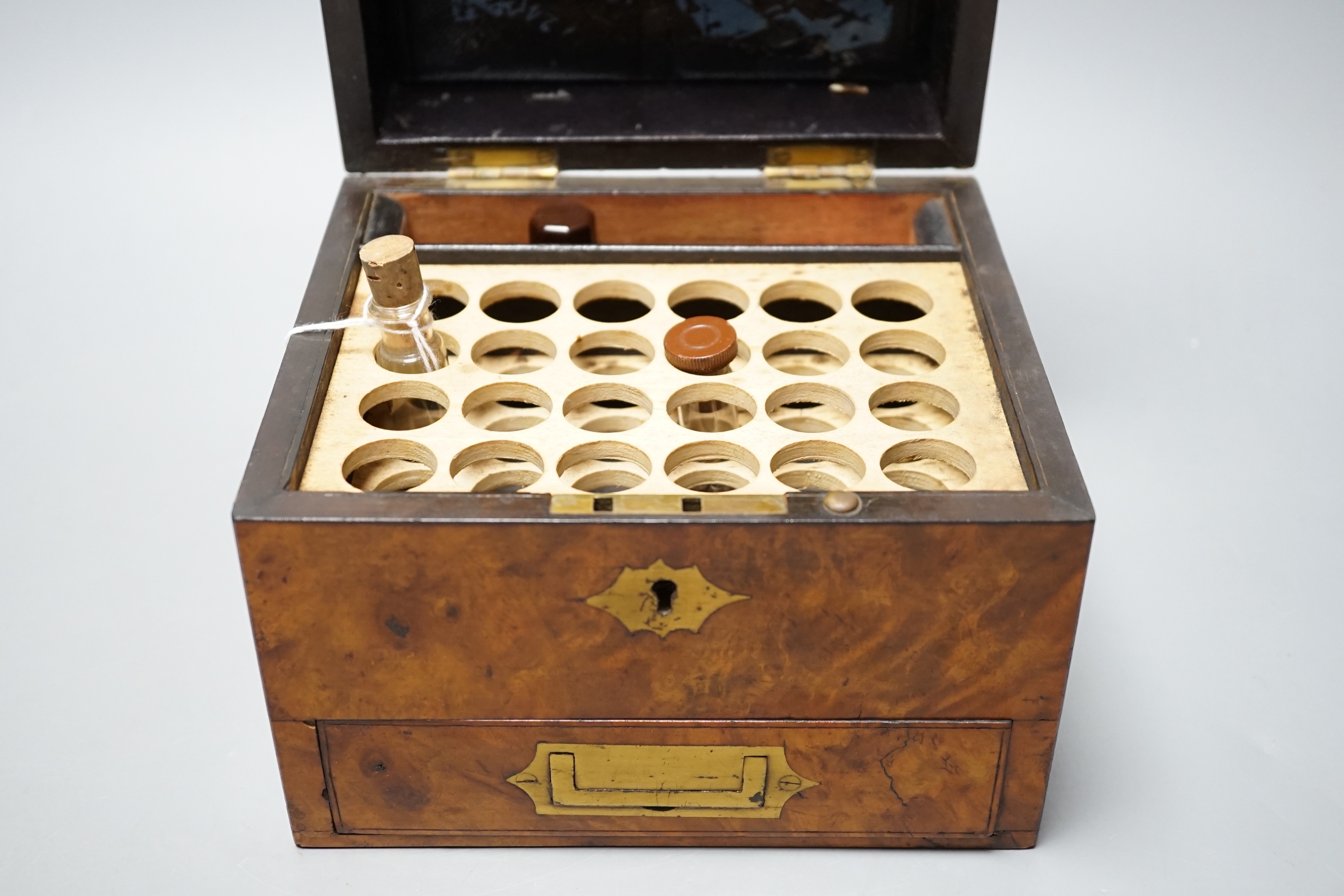 A Victorian walnut and burr walnut apothecary's fitted box, 14cm tall